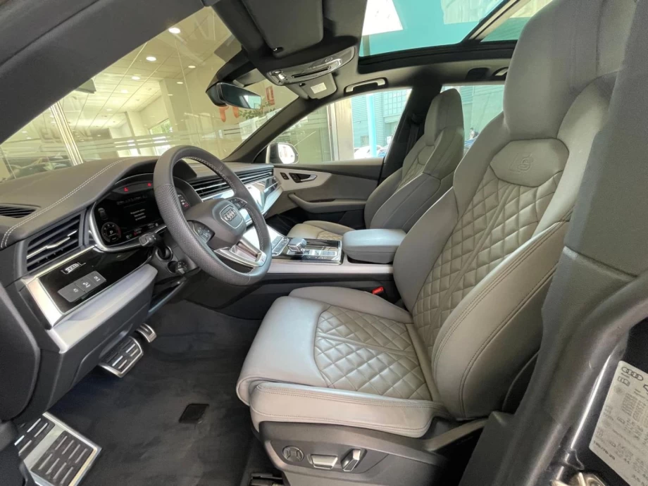 AUDI Q8 50 TDI 210kW S Line quattro tiptronic