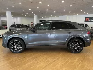 AUDI Q8 50 TDI 210kW S Line quattro tiptronic