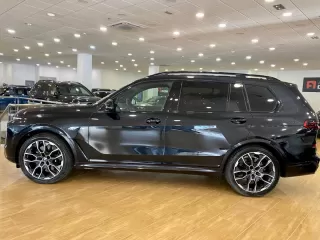 BMW X7 xDrive40d PACK M