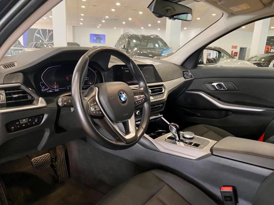 BMW Serie 3 318d Auto.