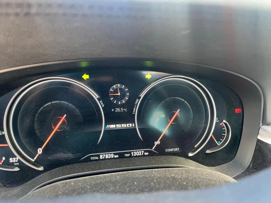 BMW Serie 5 M550i xDrive