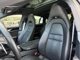 PORSCHE Panamera 4 EHybrid Platinum Edition