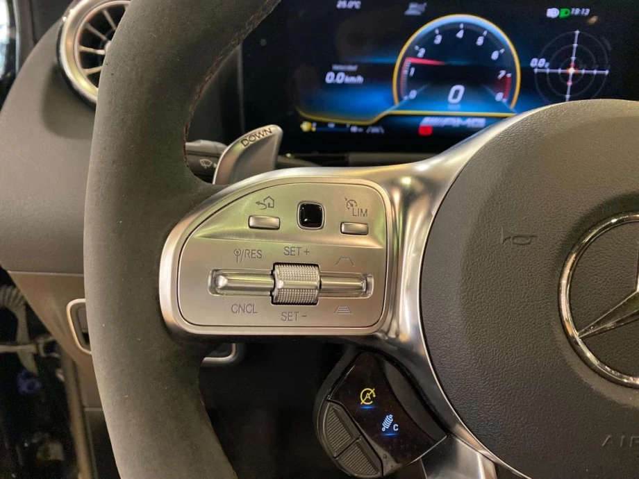 MERCEDES-BENZ GLA MercedesAMG GLA 45 S 4MATIC