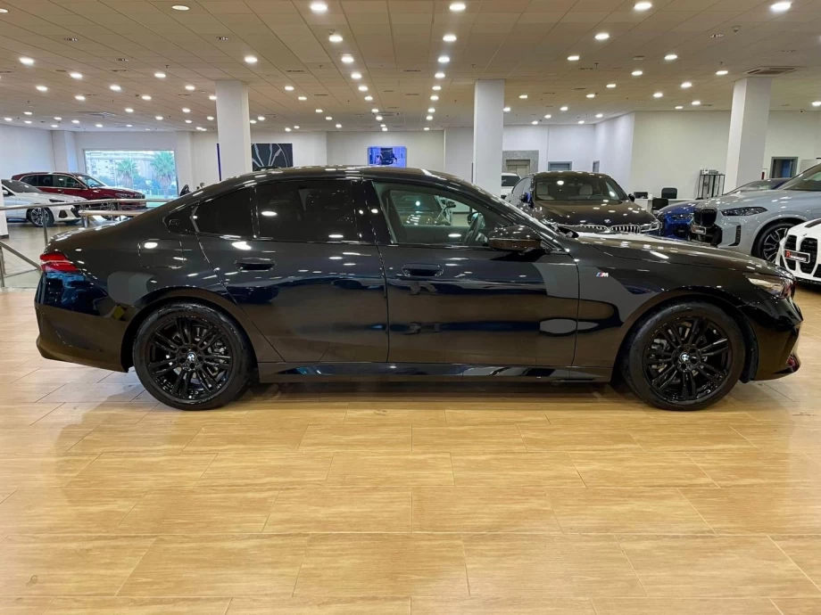 BMW Serie 5 520d PACK M