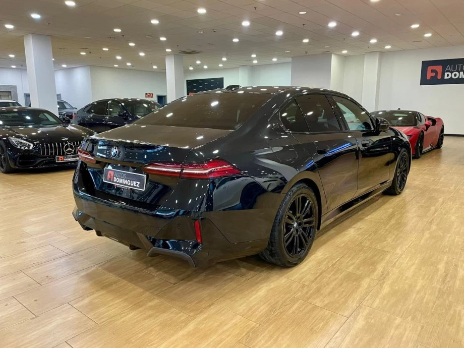 BMW Serie 5 520d PACK M
