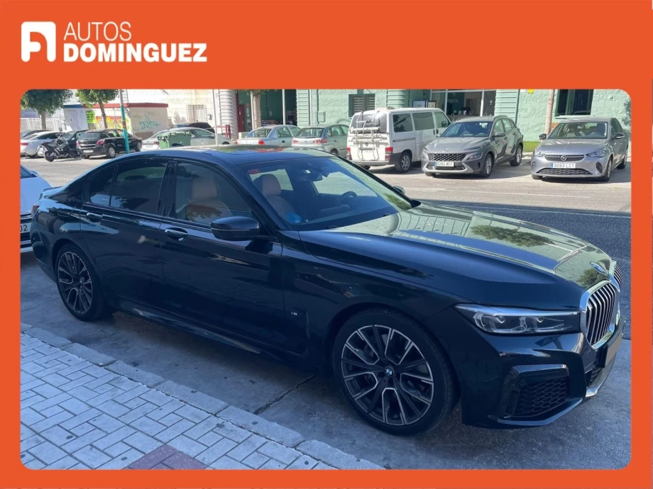 BMW Serie 7 745e PACK M
