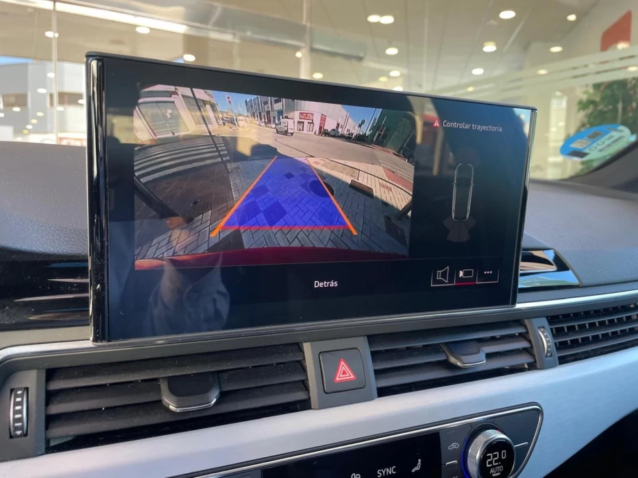 AUDI A4 Avant S line 35 TDI 120kW S tronic