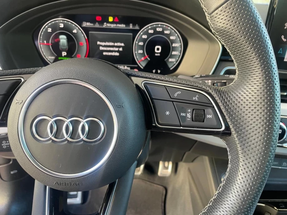 AUDI A4 Avant S line 35 TDI 120kW S tronic