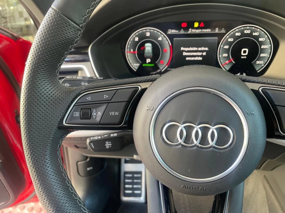 AUDI A4 Avant S line 35 TDI 120kW S tronic