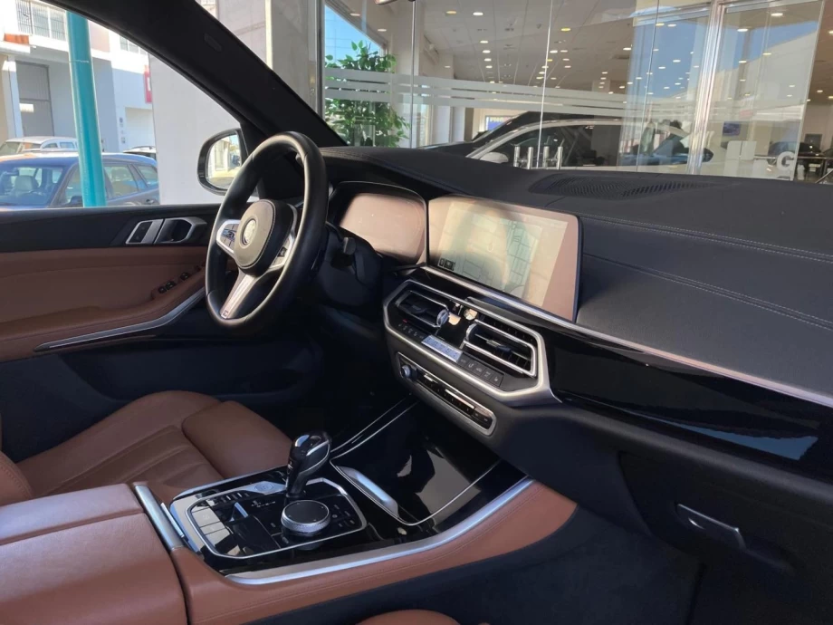 BMW X5 xDRIVE30d PACK M