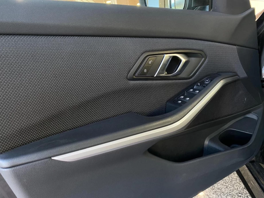 BMW Serie 3 318d Auto.