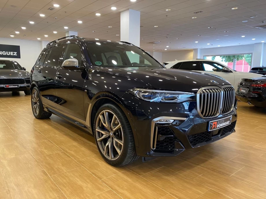 BMW X7 M50d