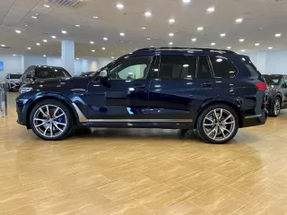 BMW X7 M50d