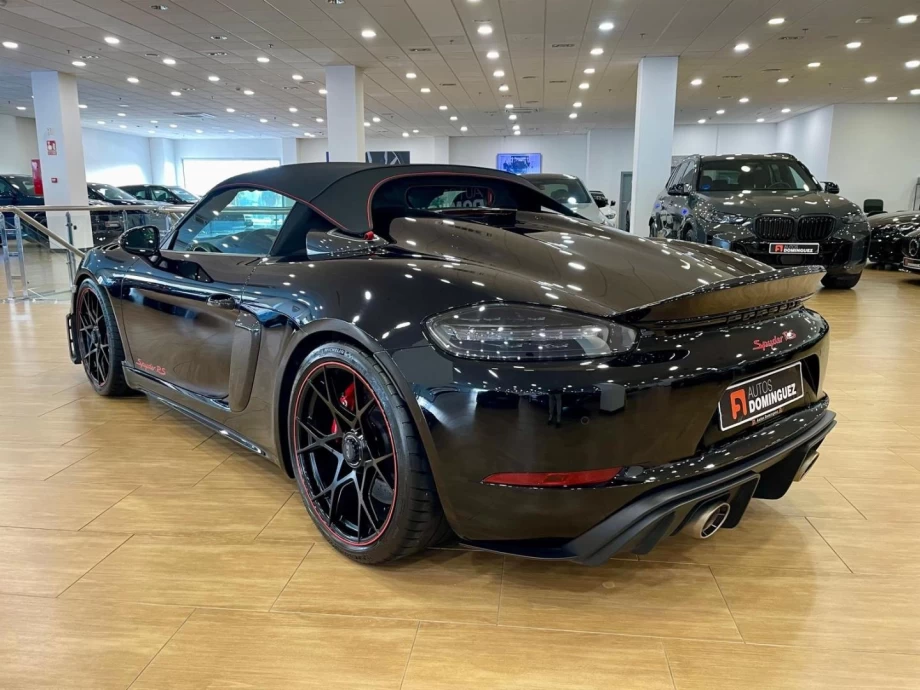 PORSHCE 718 BOXSTER SPYDER RS