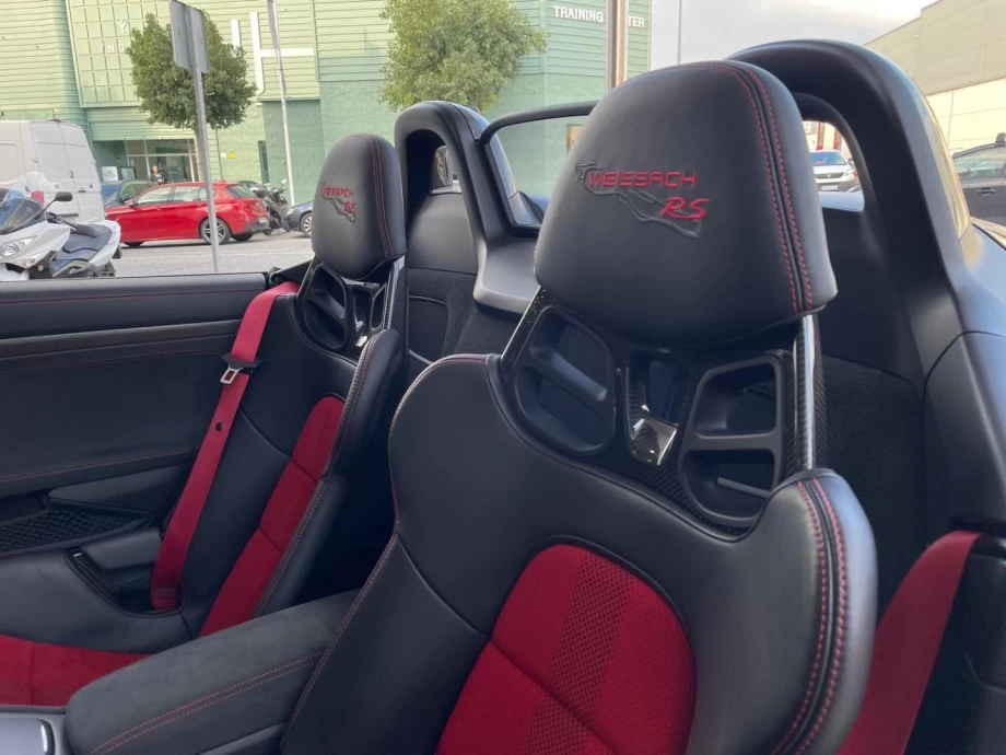 PORSHCE 718 BOXSTER SPYDER RS