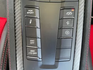 PORSHCE 718 BOXSTER SPYDER RS