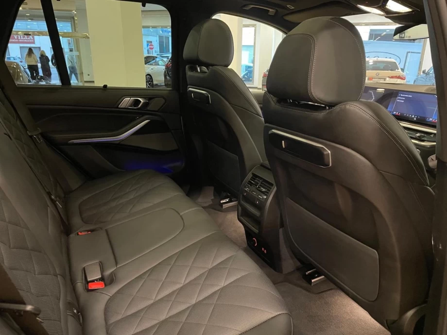 BMW X5 xDRIVE30d PACK M