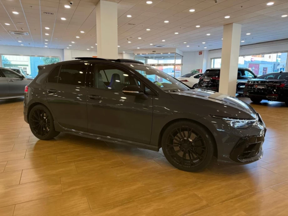 VOLKSWAGEN Golf R Black Edition 2.0 TSI 333CV DSG 4Mot