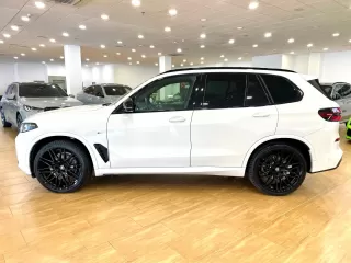 BMW X5 xDRIVE30d PACK M