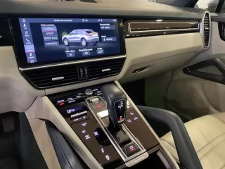 PORSCHE Cayenne Coupé