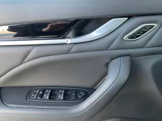 MASERATI Levante GT L4 330CV HybridGasolina AWD