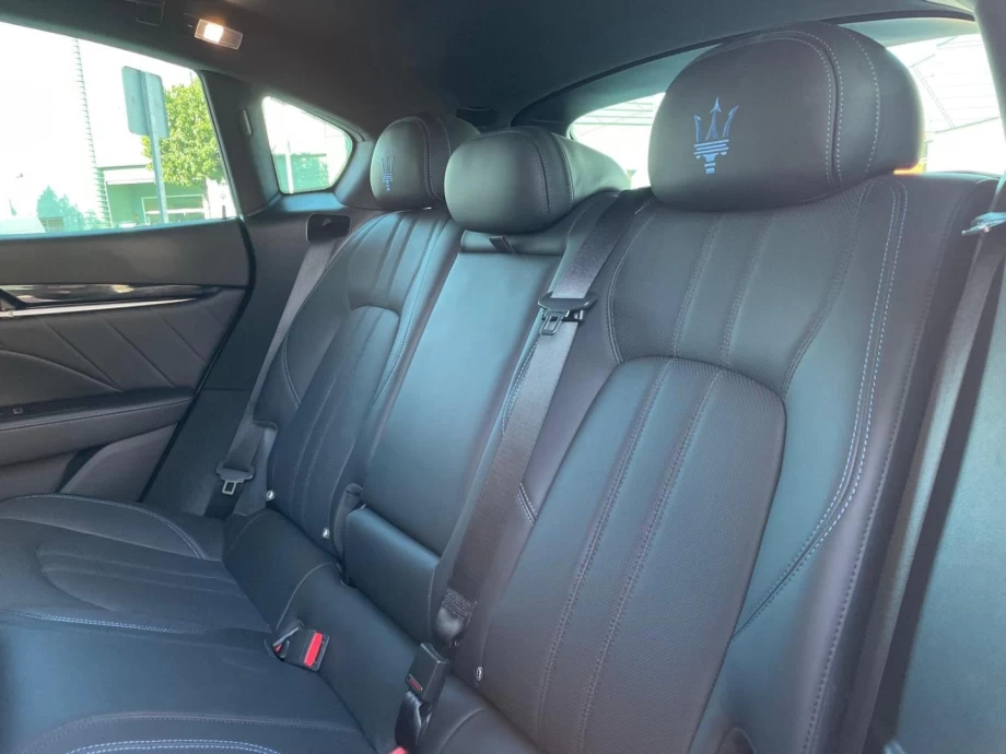 MASERATI Levante GT L4 330CV HybridGasolina AWD