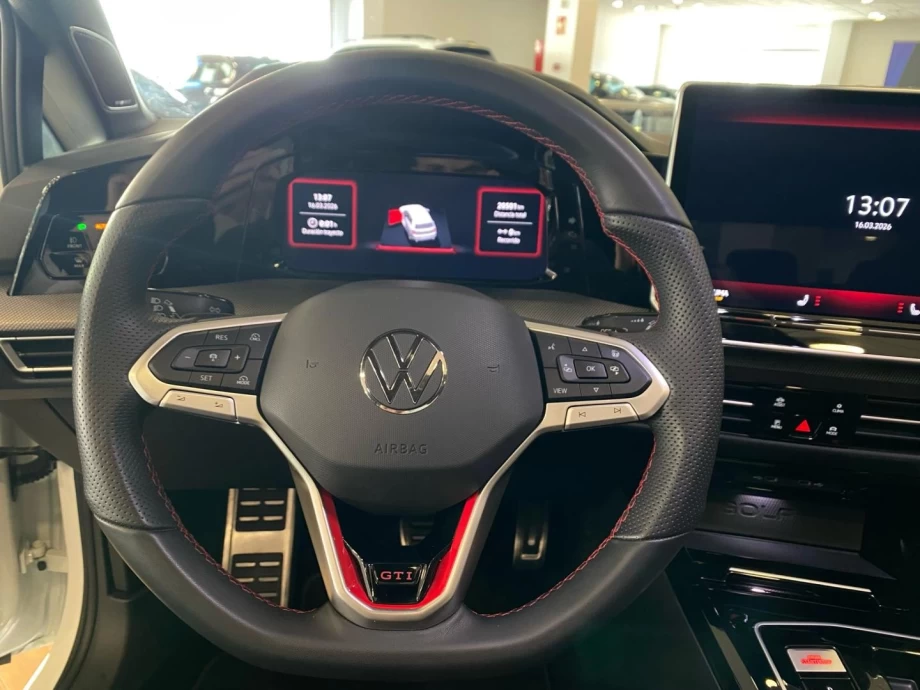 VOLKSWAGEN Golf GTI 2.0 TSI 195kW 265CV DSG