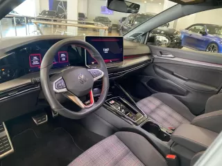 VOLKSWAGEN Golf GTI 2.0 TSI 195kW 265CV DSG