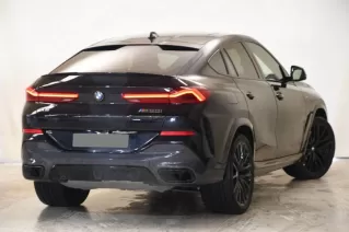 BMW X6 M50i
