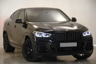 BMW X6 M50i