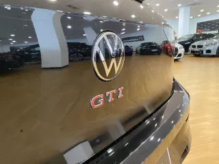 *VOLKSWAGEN Golf GTI Clubsport 2.0 TSI 221kW 300CV DSG