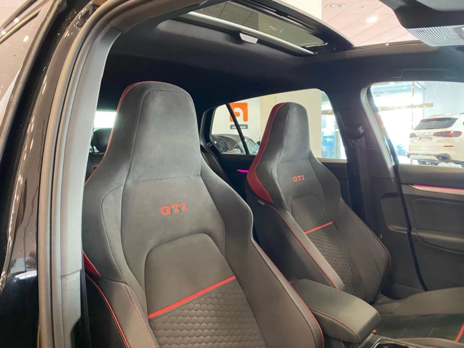 *VOLKSWAGEN Golf GTI Clubsport 2.0 TSI 221kW 300CV DSG