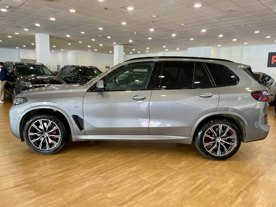 BMW X5 xDRIVE30d PACK M