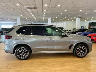 BMW X5 xDRIVE30d PACK M