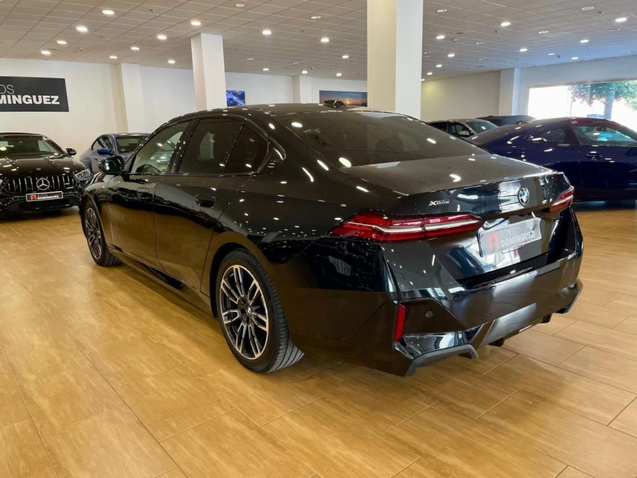 BMW Serie 5 520d xDrive PACK M