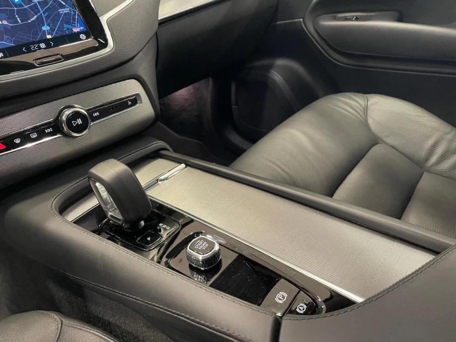 VOLVO XC90 2.0 B5 D AWD Plus Bright Auto