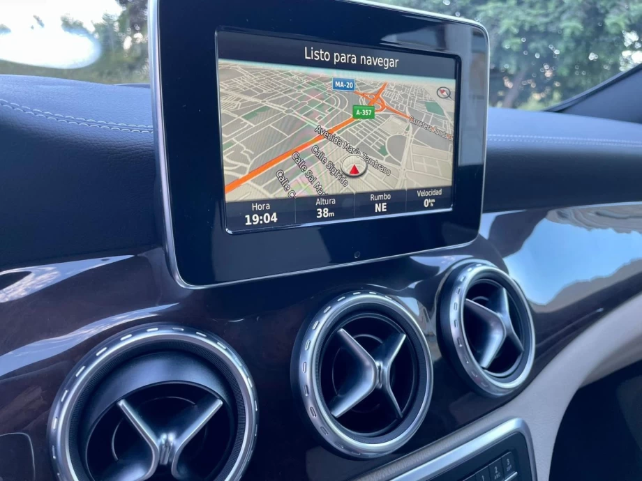 MERCEDES-BENZ Clase GLA MercedesAMG GLA 45 4MATIC