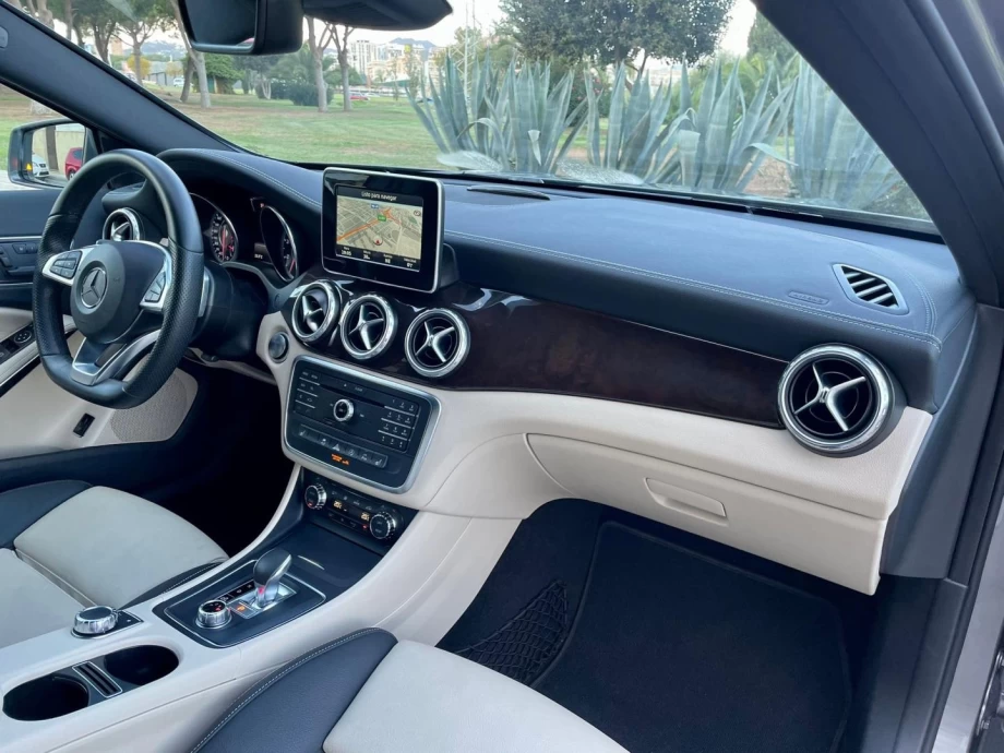 MERCEDES-BENZ Clase GLA MercedesAMG GLA 45 4MATIC