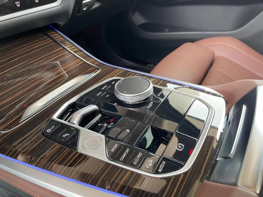 BMW X5 xDRIVE30d PACK M