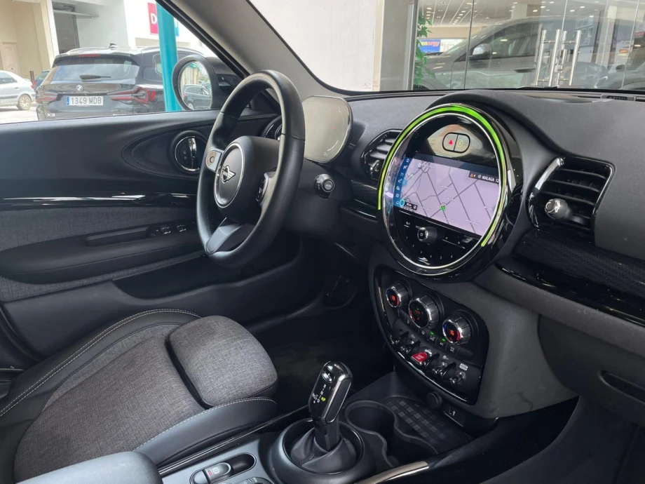 MINI CLUBMAN COOPER
