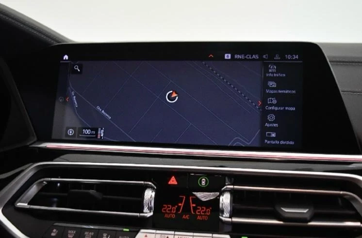BMW X6 M50i