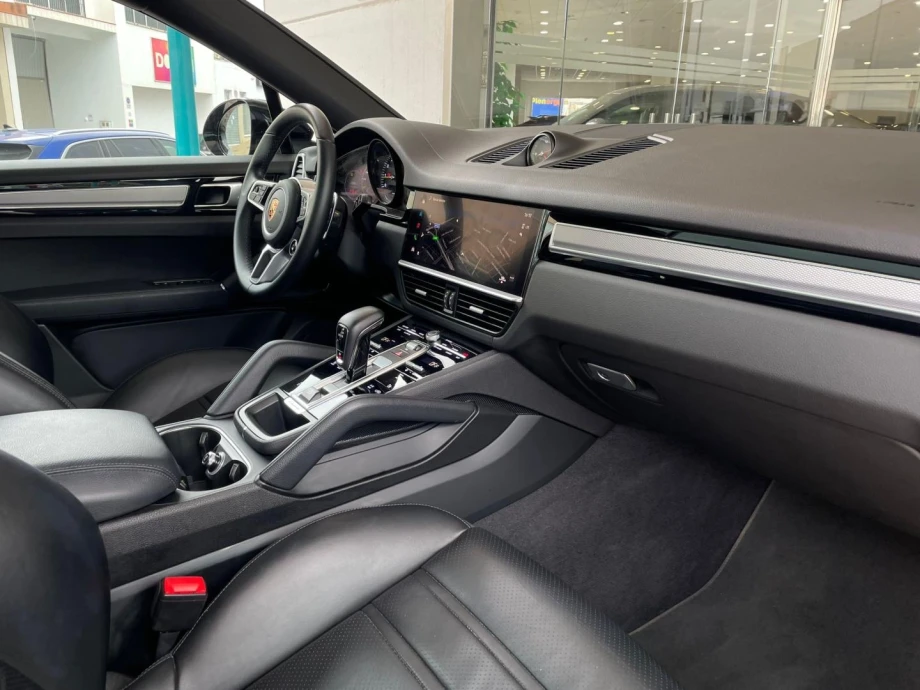 PORSCHE Cayenne Coupé EHybrid