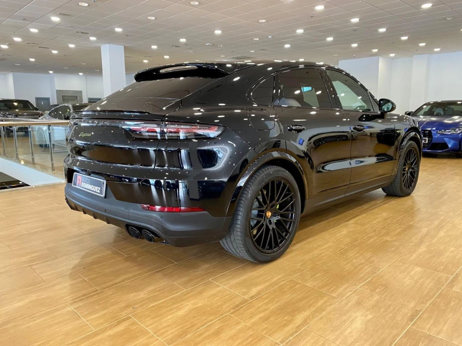 PORSCHE Cayenne Coupé EHybrid
