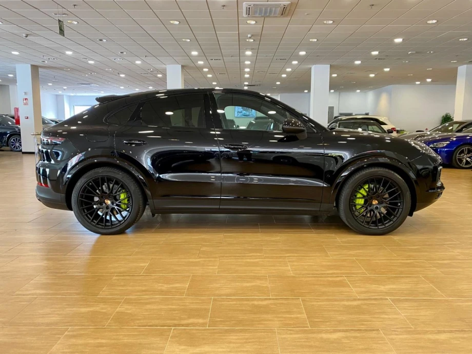 PORSCHE Cayenne Coupé EHybrid