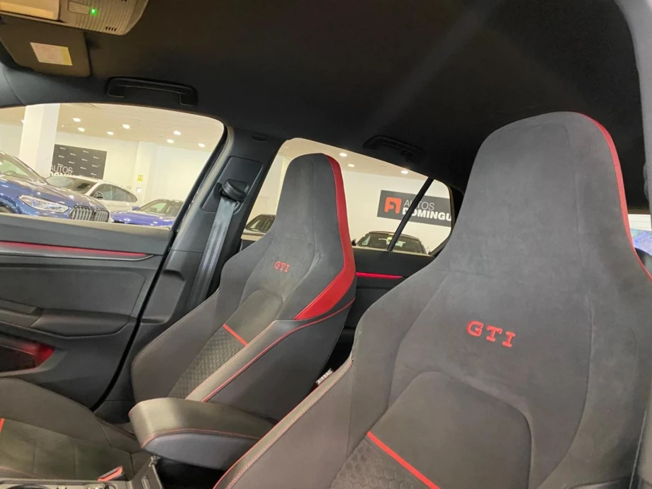 VOLKSWAGEN Golf GTI Clubsport 2.0 TSI 221kW 300CV DSG