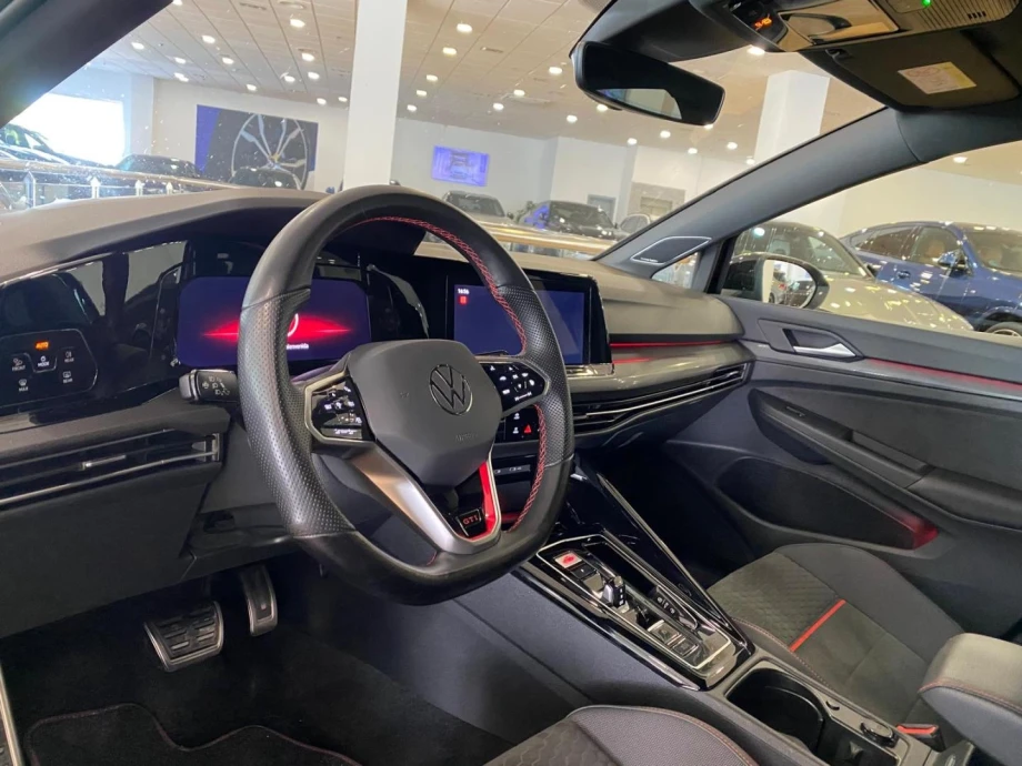 VOLKSWAGEN Golf GTI Clubsport 2.0 TSI 221kW 300CV DSG