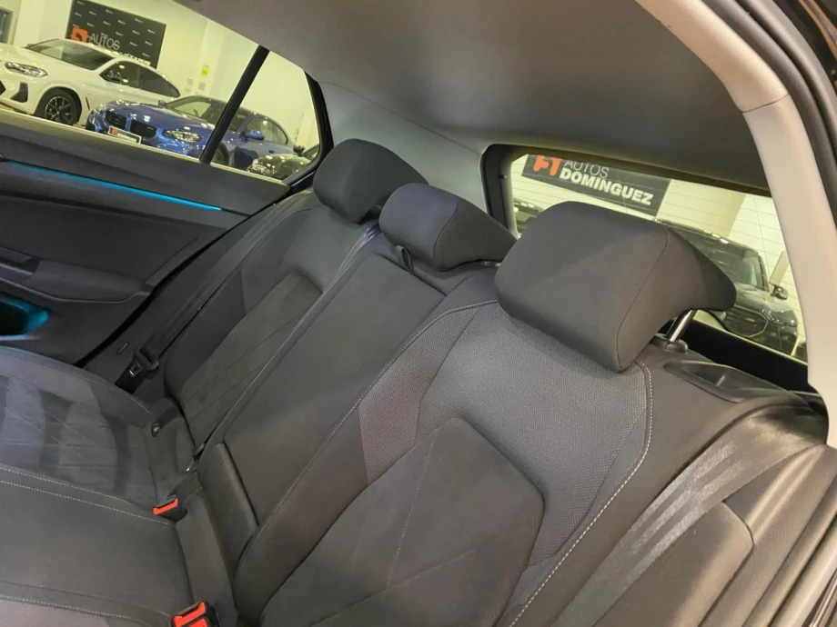 VOLKSWAGEN Golf Style 1.5 eTSI 110kW 150CV DSG