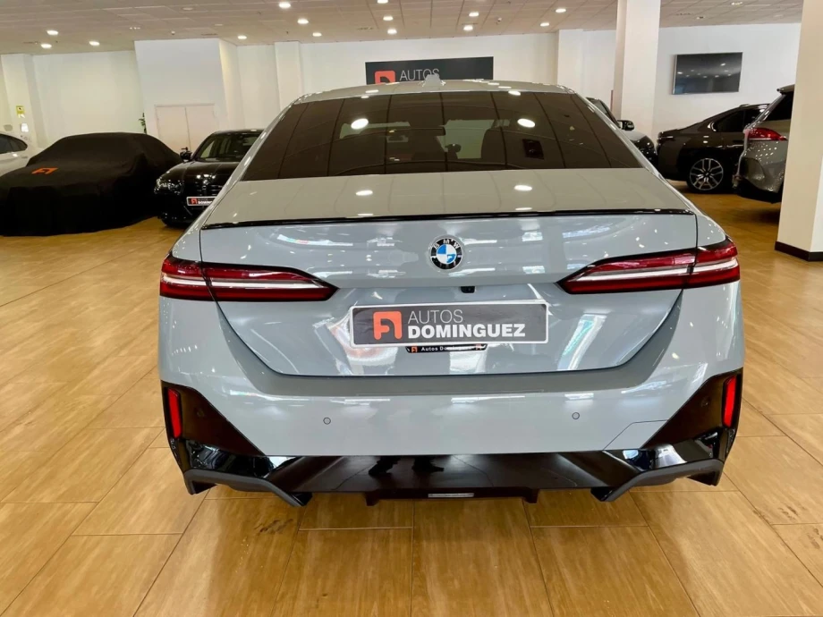 BMW Serie 5 520D PACK M