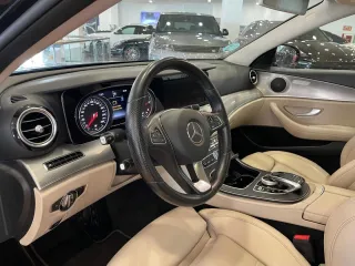 MERCEDES-BENZ Clase E E 220 d PACK AMG