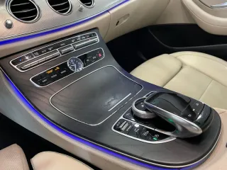 MERCEDES-BENZ Clase E E 220 d PACK AMG